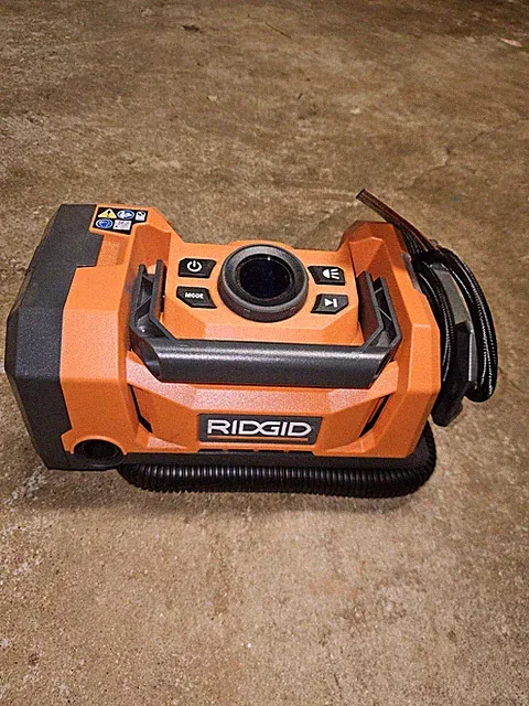 Ridgid 18V Dual Function Cordless Inflator Tool Only R86051